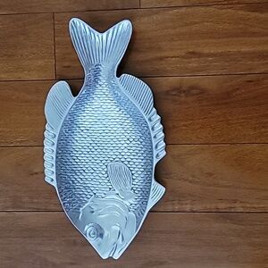 Metal Fish Dish
